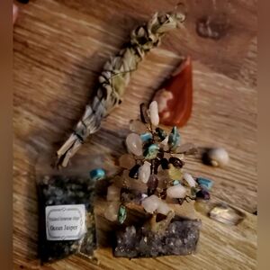 Crystal Gemstone Tree with Ocean Jasper Chips